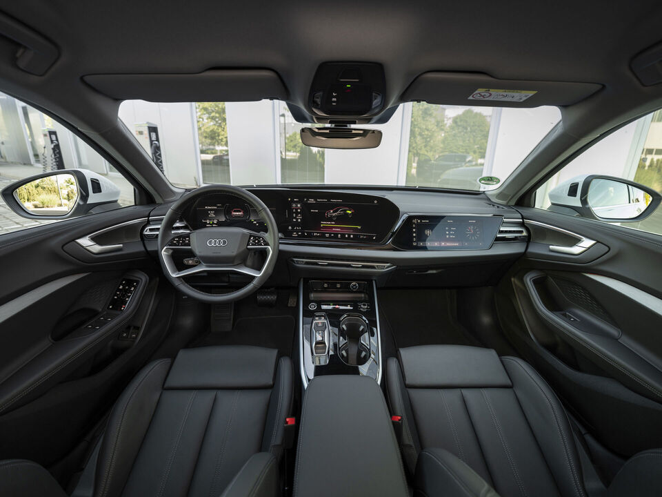 פנים הרכב. צילום: Audi