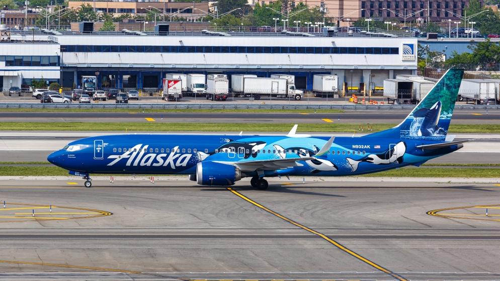 Alaska Airlines Boeing 737-9 MAX