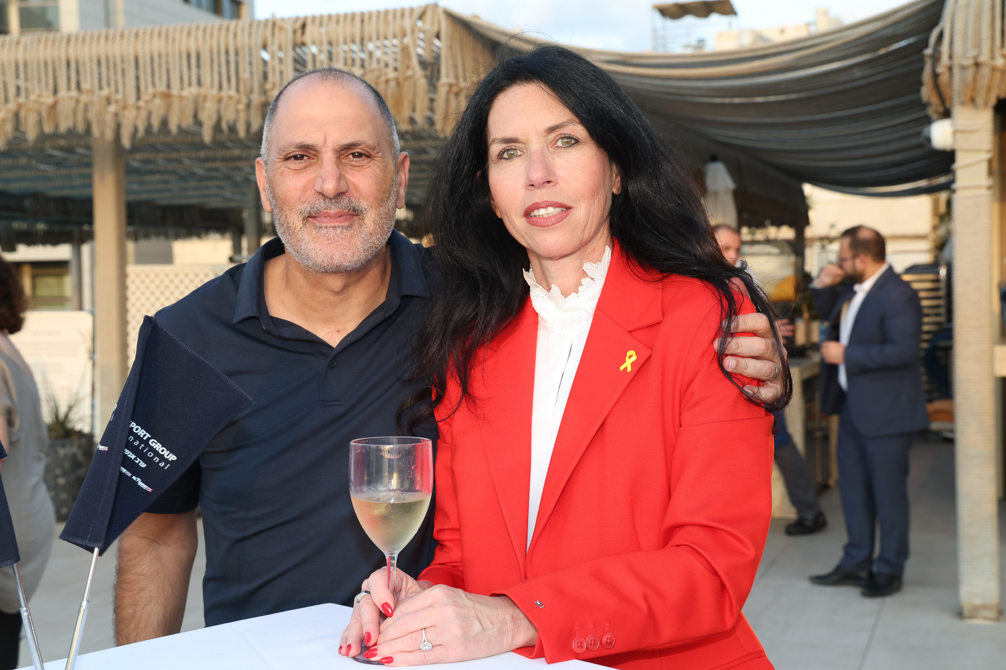 אפרת דורון ובני לוי סמנכ"ל ישרוטל. צילום: סיון פרג'