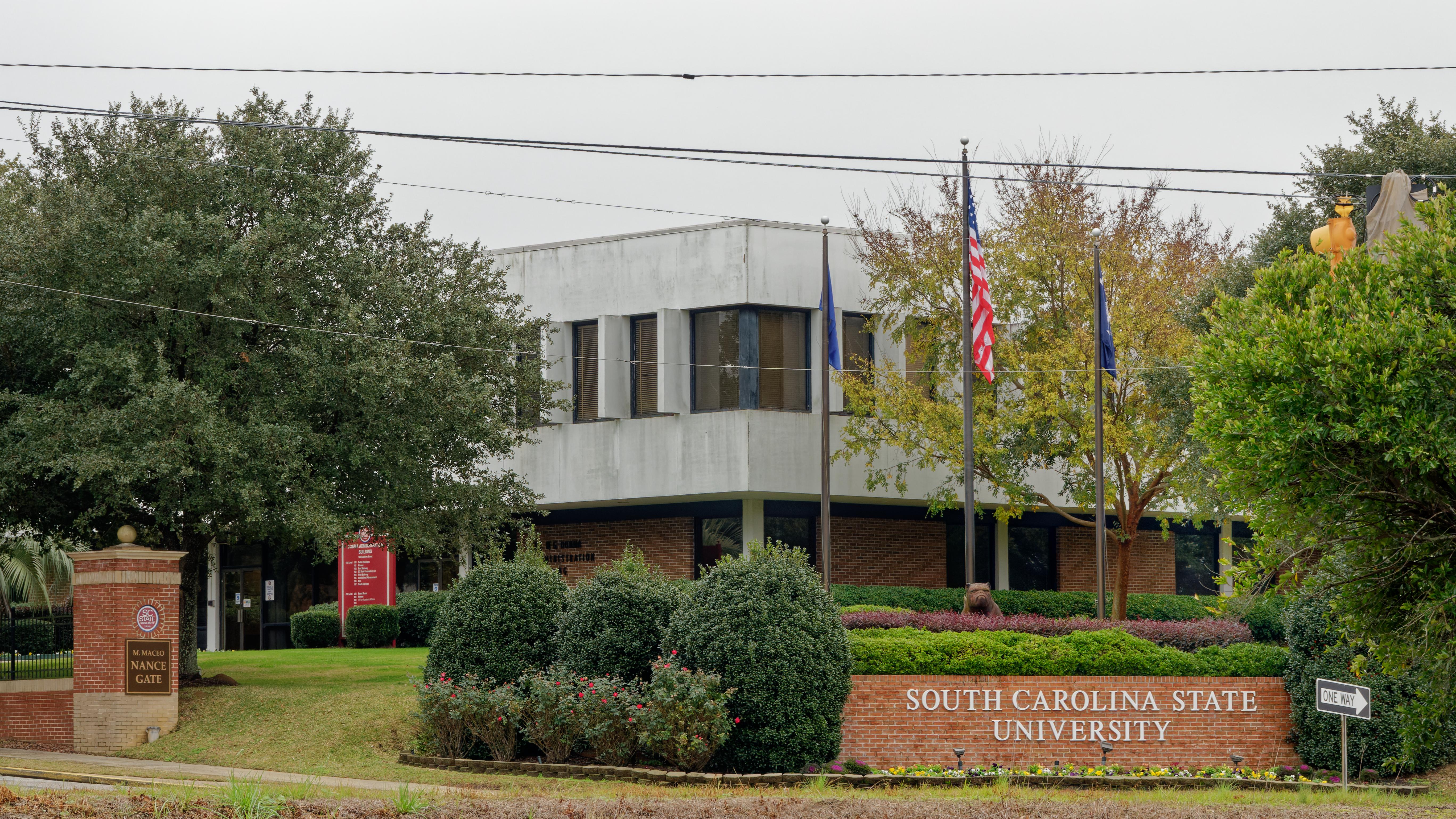 אוניבריסטת South Carolina State בעיר אורנג'בורג (Orangeburg)