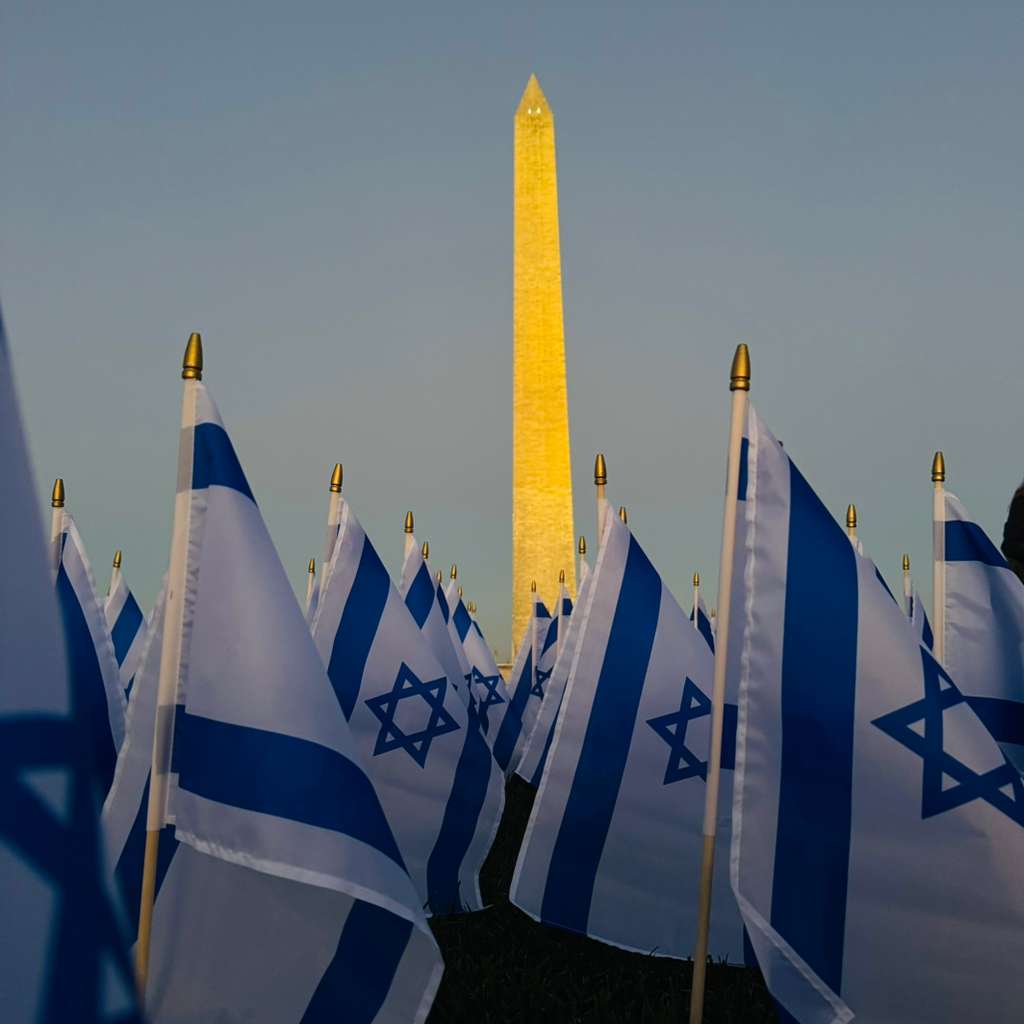 מיזם דגלי הידידות. צילום: הקרן לידידות