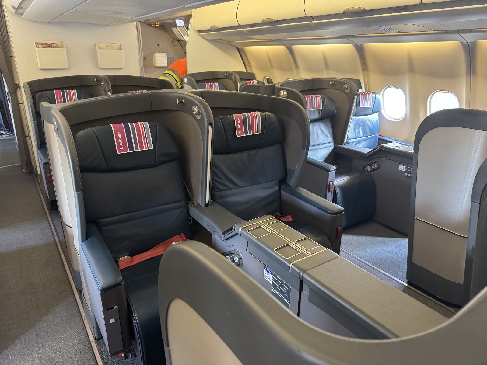 מטוס Airbus A330 החדש של ארקיע בנתב״ג. צילום: ארקיע