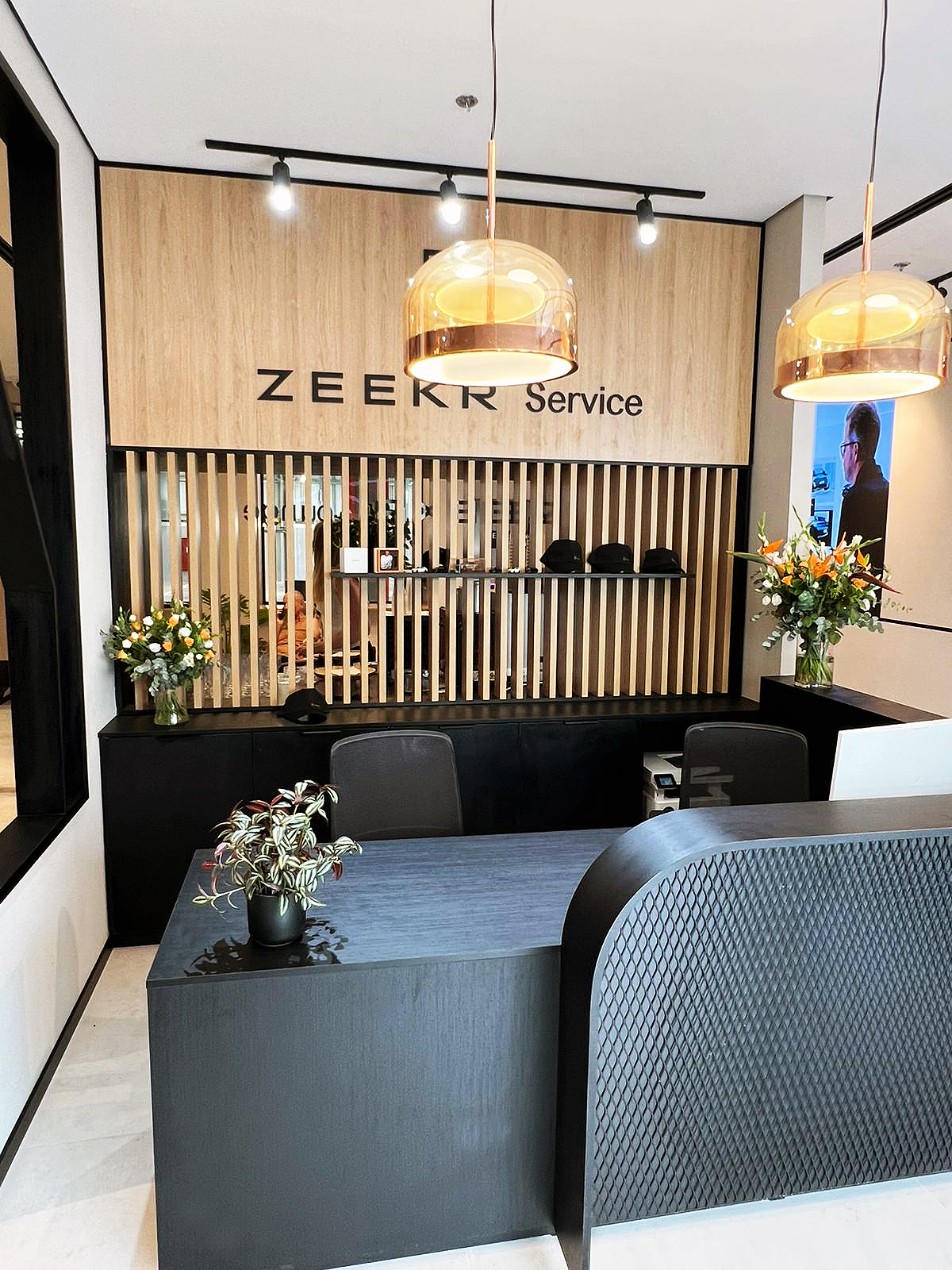 מרכז השירות המרכזי בכפר סבא. צילום: ZEEKR ישראל