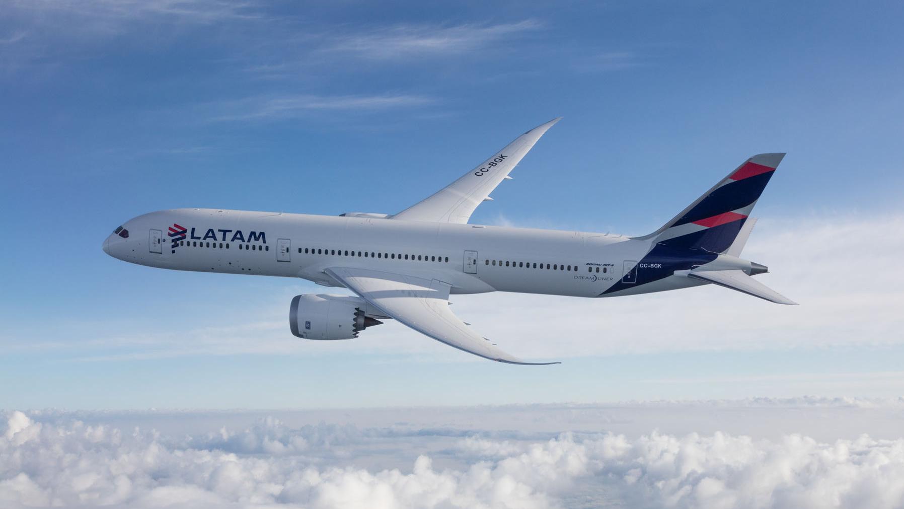 מטוס LATAM Airlines