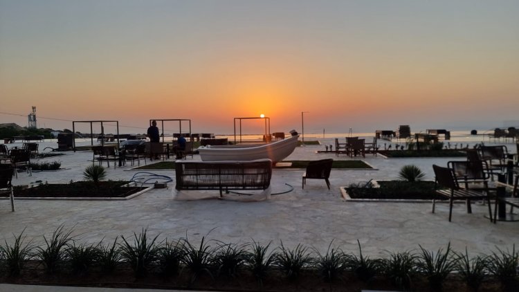 Центральное внешнее пространство на закате. Фото: Сапир Перец