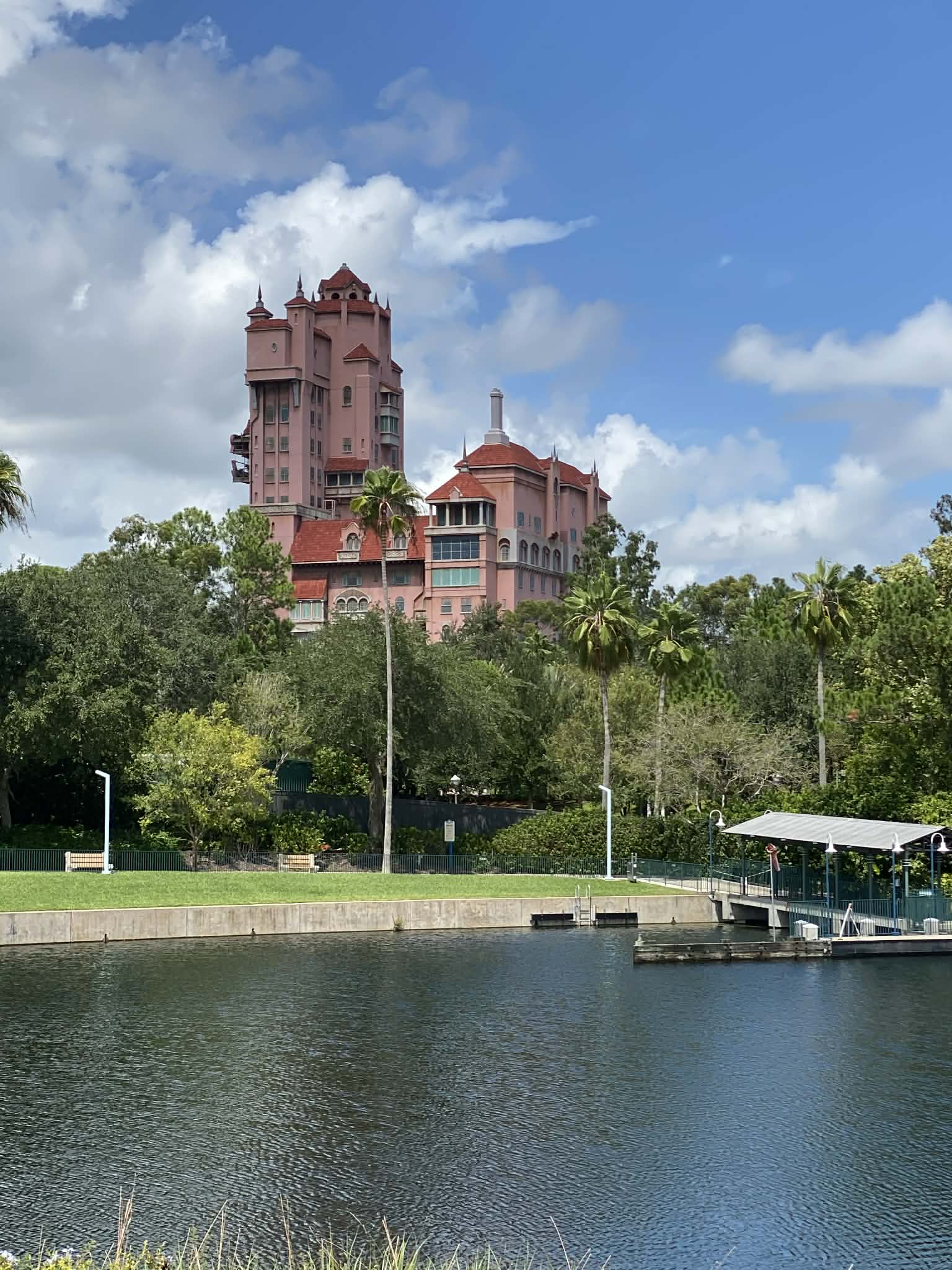 מגדל האימה של אזור הדמדומים, דיסני וורלד (Disney World), אורלנדו. צילום: יהונתן גינת