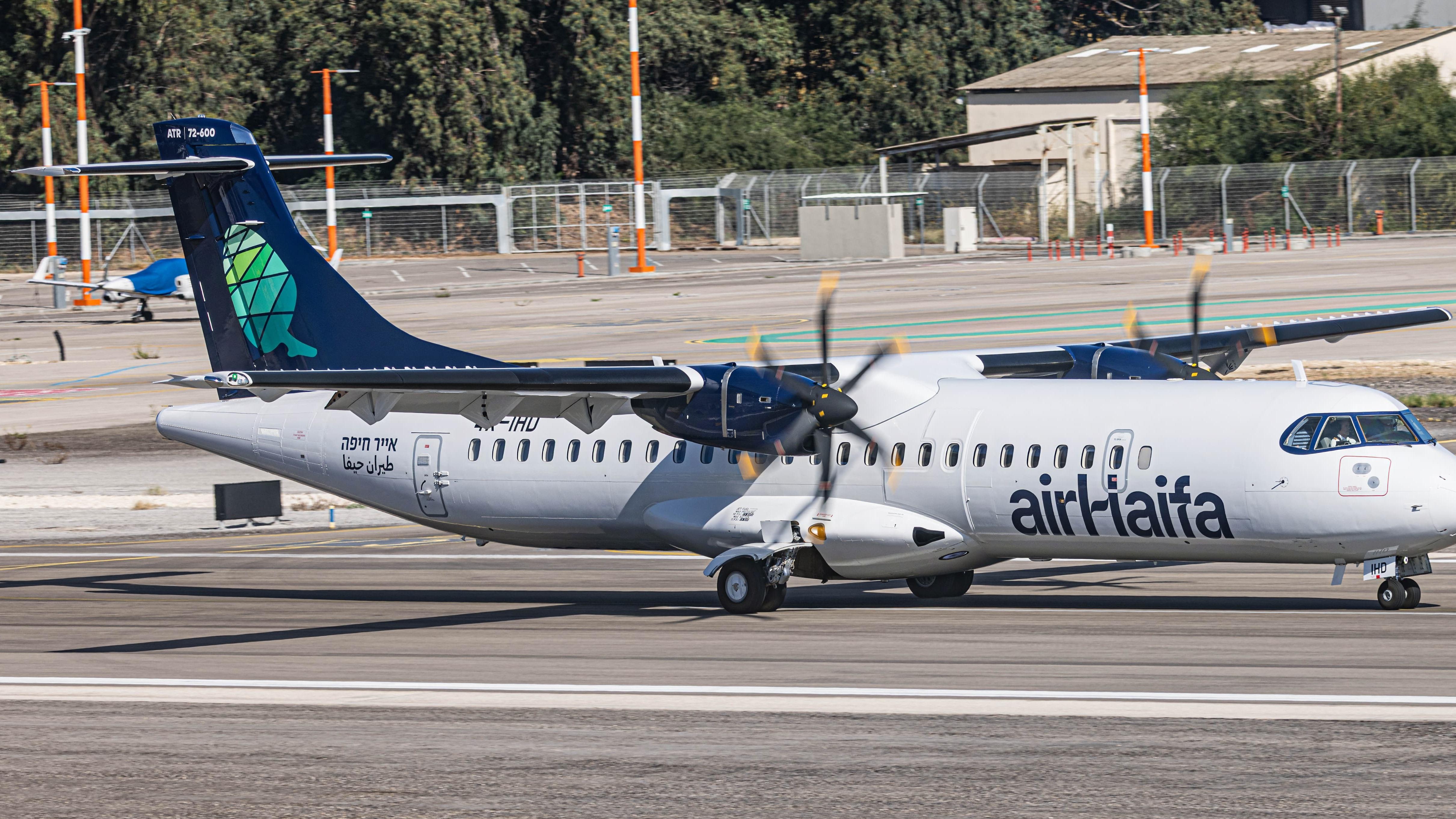 המטוס החדש של אייר חיפה מדגם ATR 72-600
