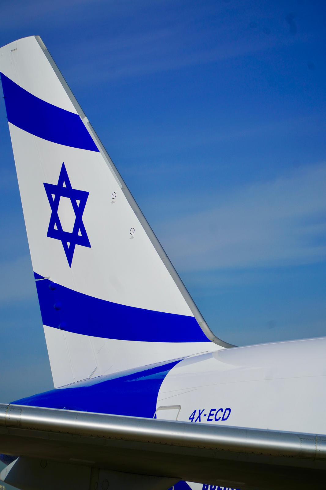 מטוס 777-200 של אל על בצביעה החדשה. צילום: דוברות אל על
