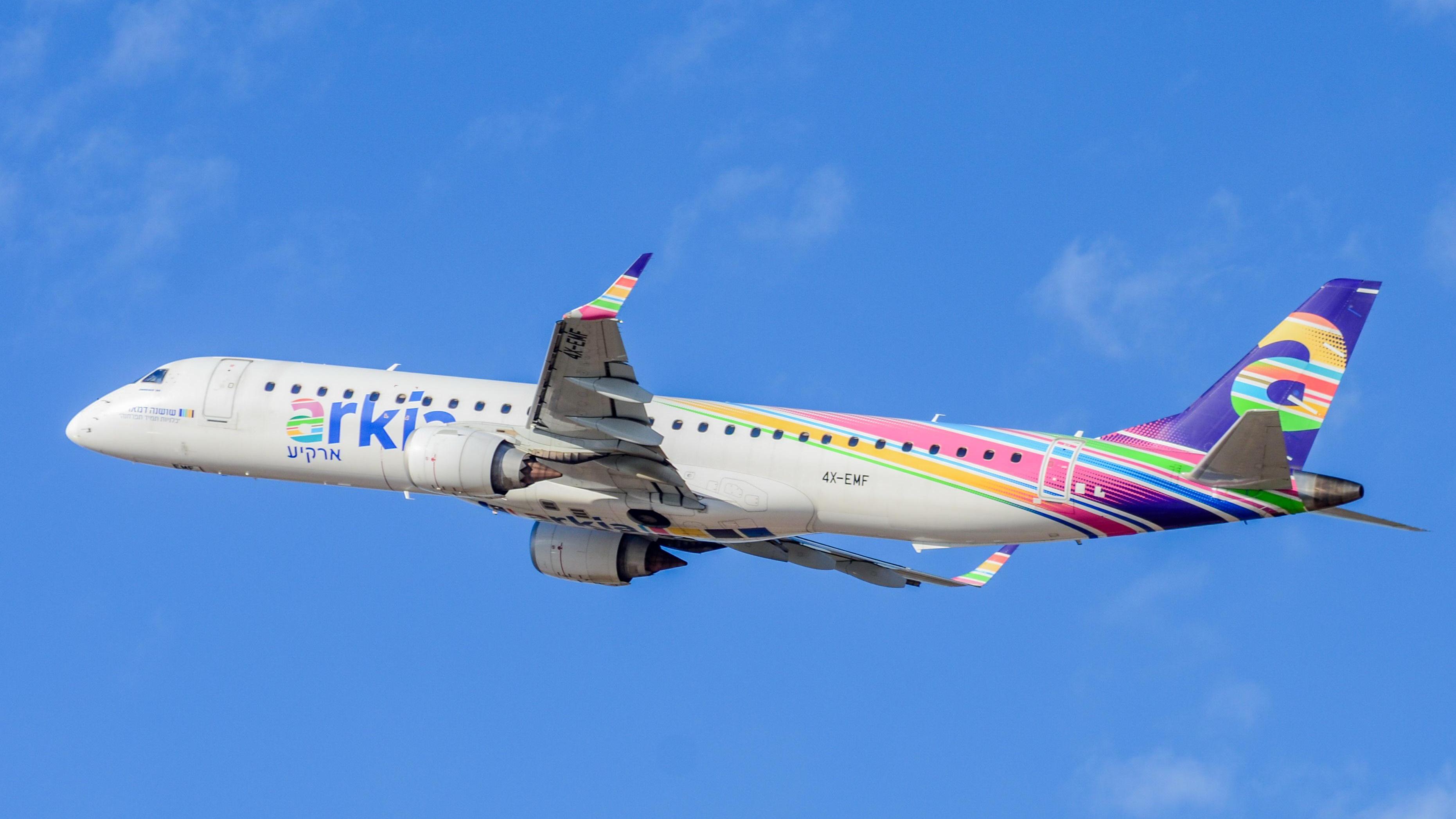 EMBRAER 195 של ארקיע