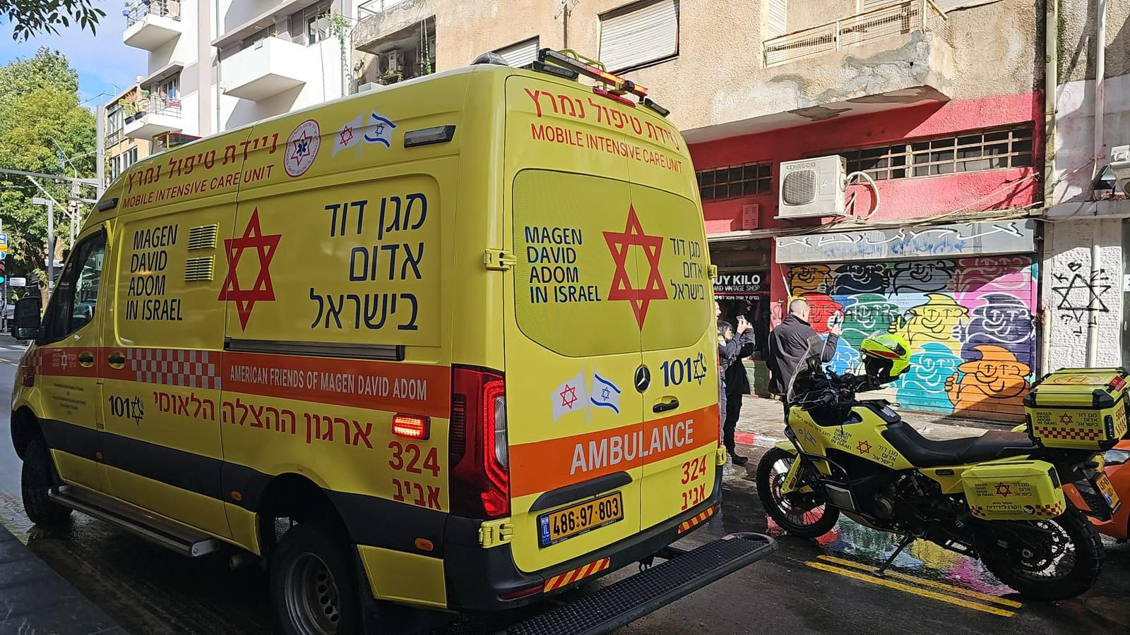 קריסת מרפסת בתל אביב. צילום: תיעוד מבצעי מדא
