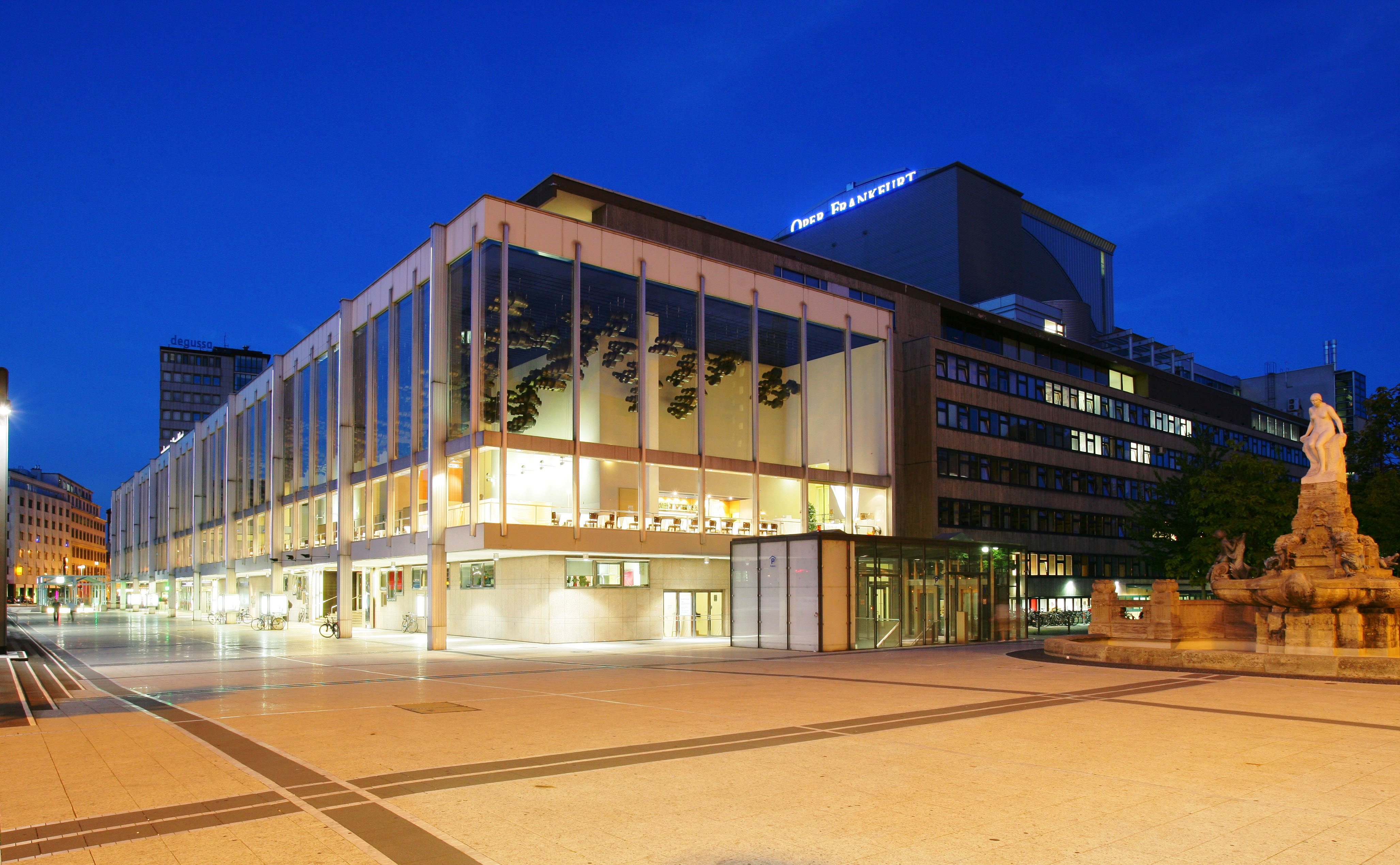 Frankfurt Opera. צילום: GNTB / Wolfgang Runkel