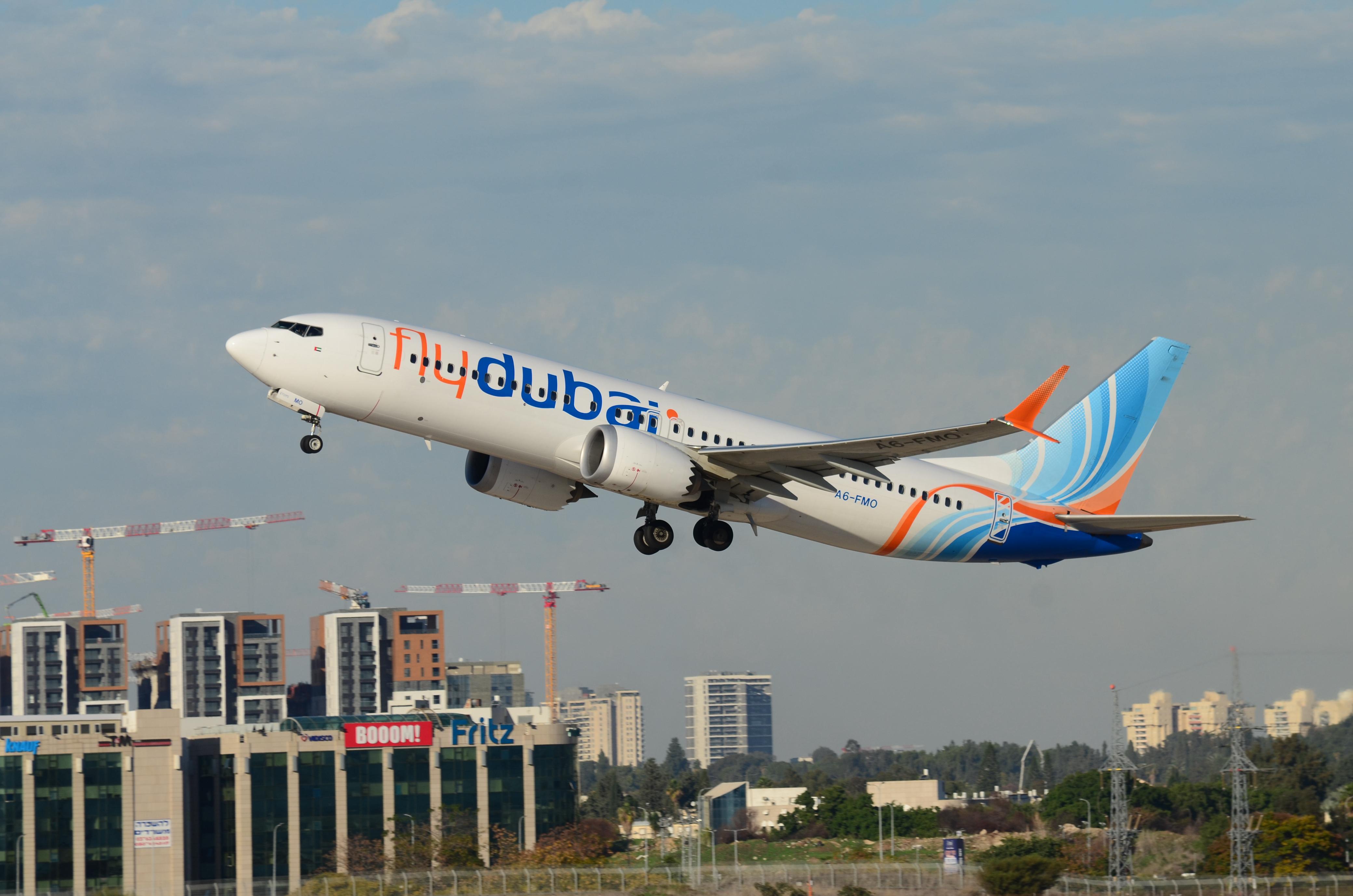 מטוס בואינג 737 של fly dubai. צילום: אחיה בלמס