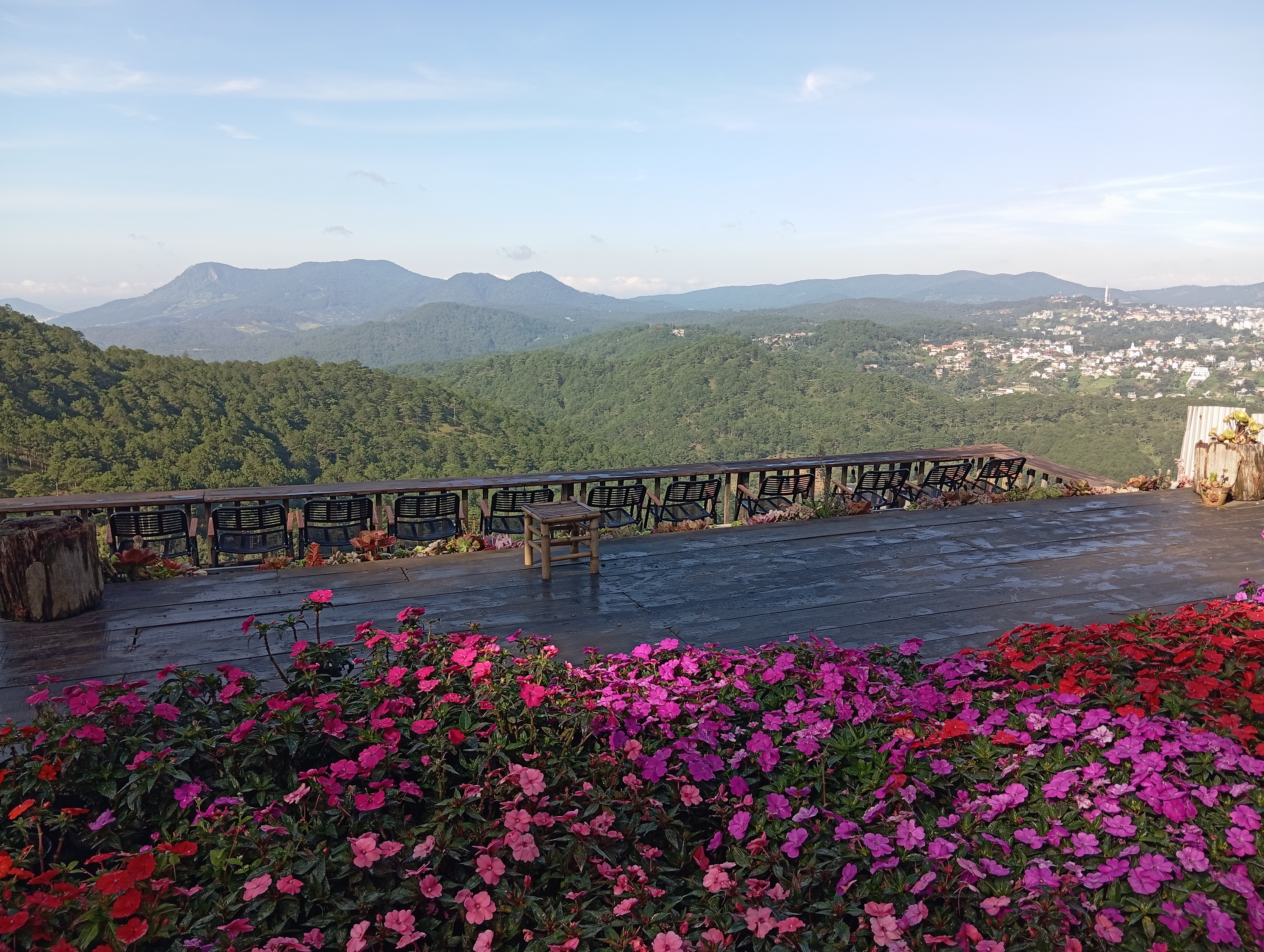 A cafe in Dalat. Photo: Tomer Barkai