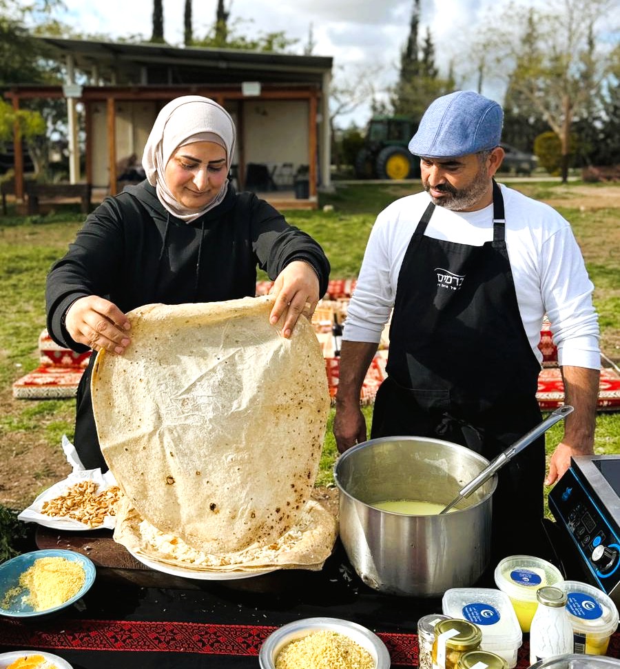השף סהר רפאל והשפית סמירה אבו ג'ודה. ואדי עתיר צילום כרמל אורן