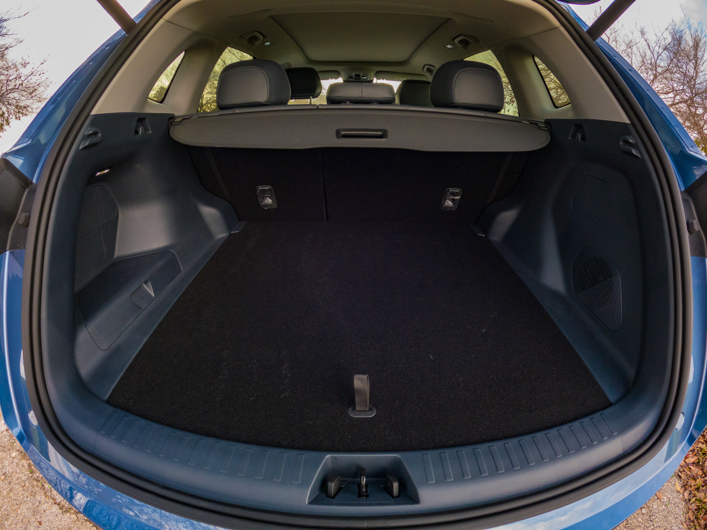 Geely StarRay EM-i. צילום: אירה מקיינקו