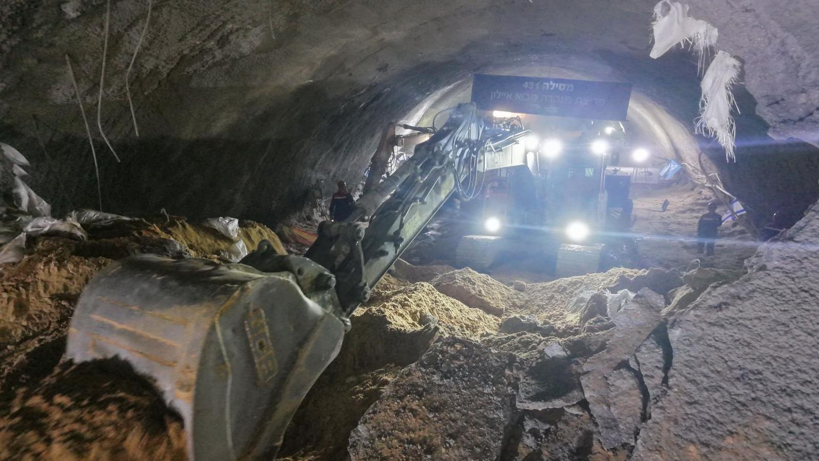 פריצת מנהרת מבוא איילון כחלק מעבודות להקמת מסילה 431