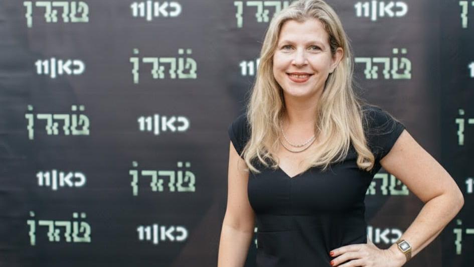 דנה עדן. צילום: אבישג שאר ישוב, באדיבות כאן - תאגיד השידור הישראלי