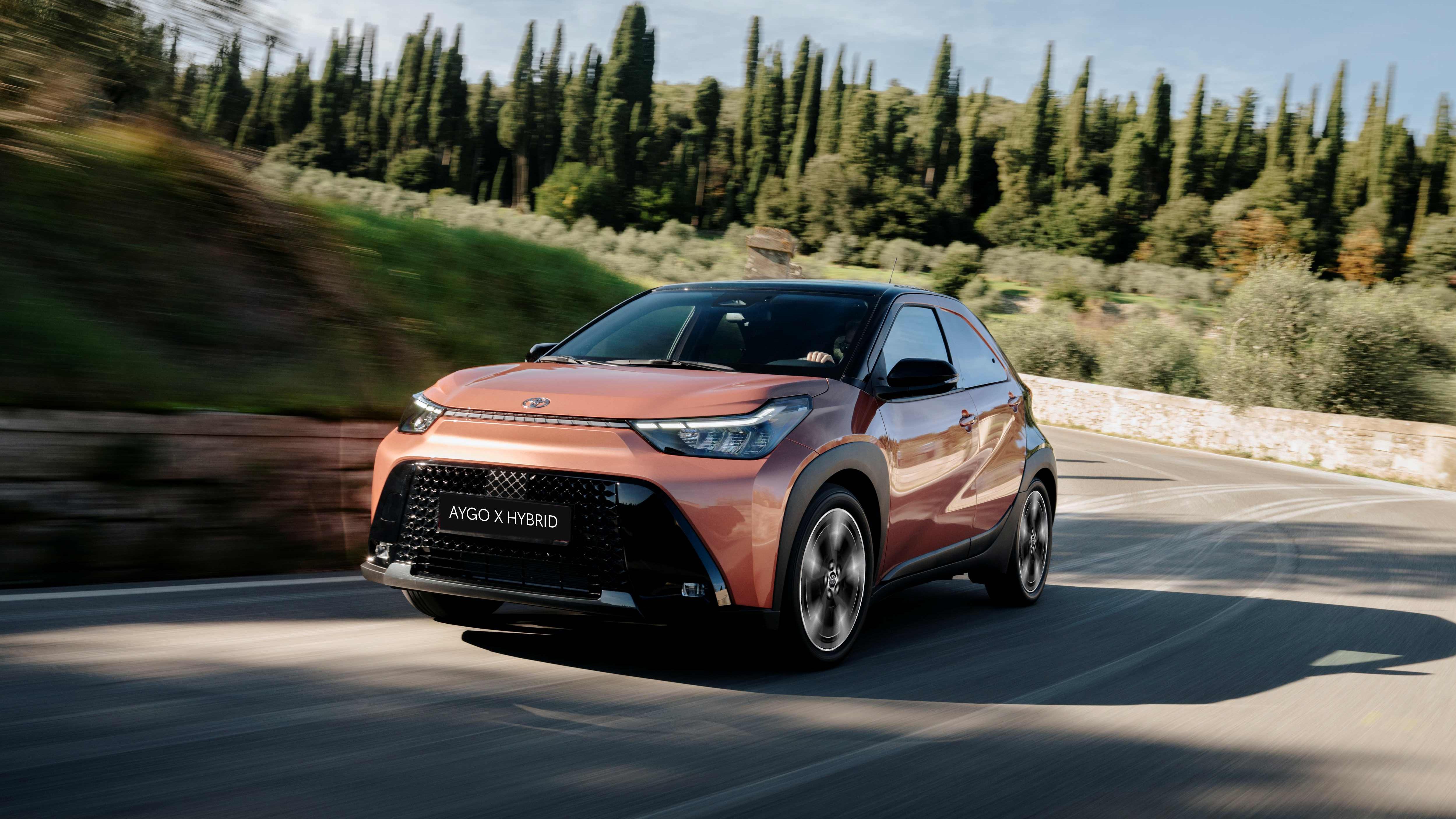 Toyota Aygo X ההיברידית החדשה