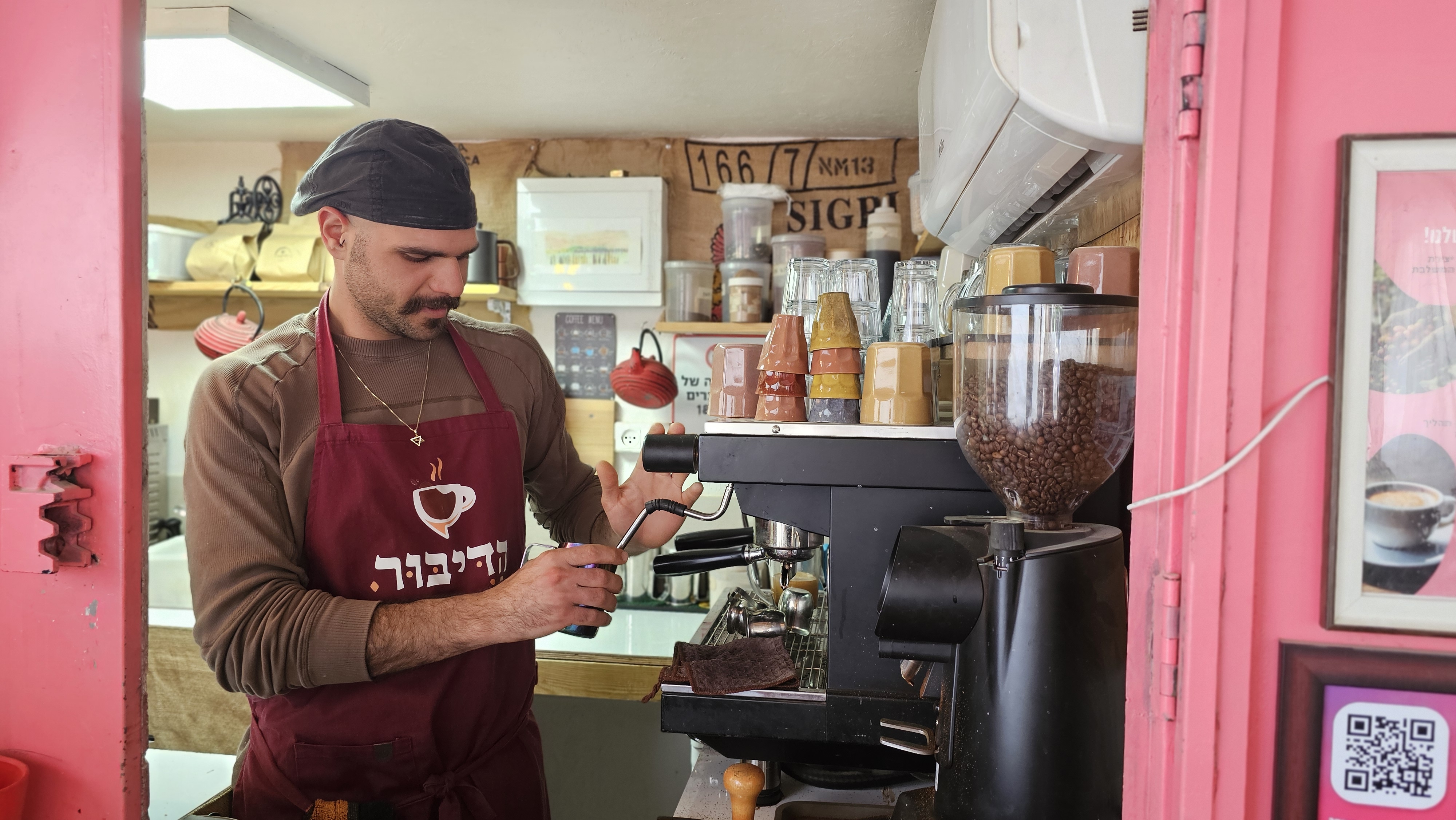איציק טוויטו, הדיבור. צילום: אירה מקיינקו