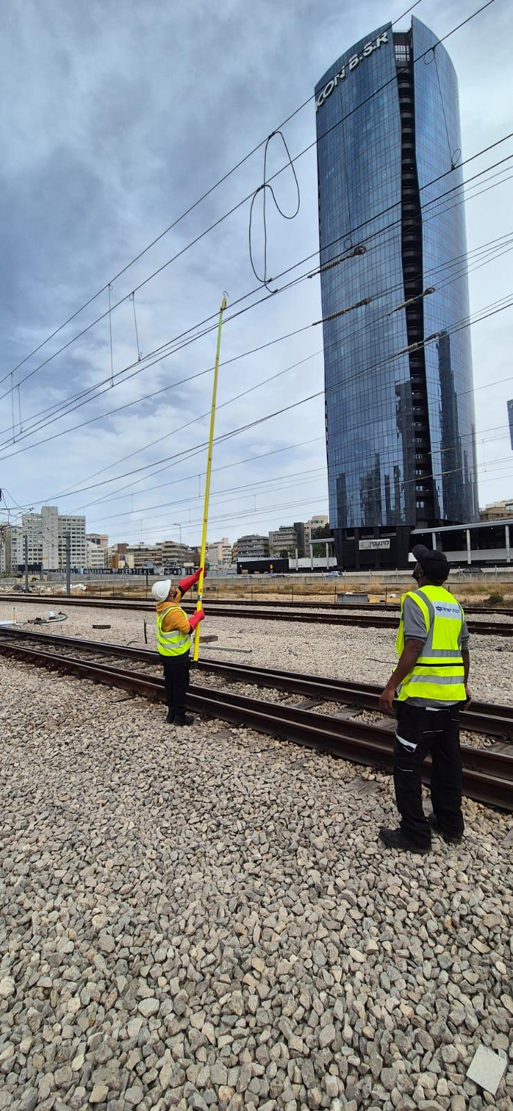 עבודות התיקון בתחנת רכבת סבידור מרכז. צילום: דוברות רכבת ישראל