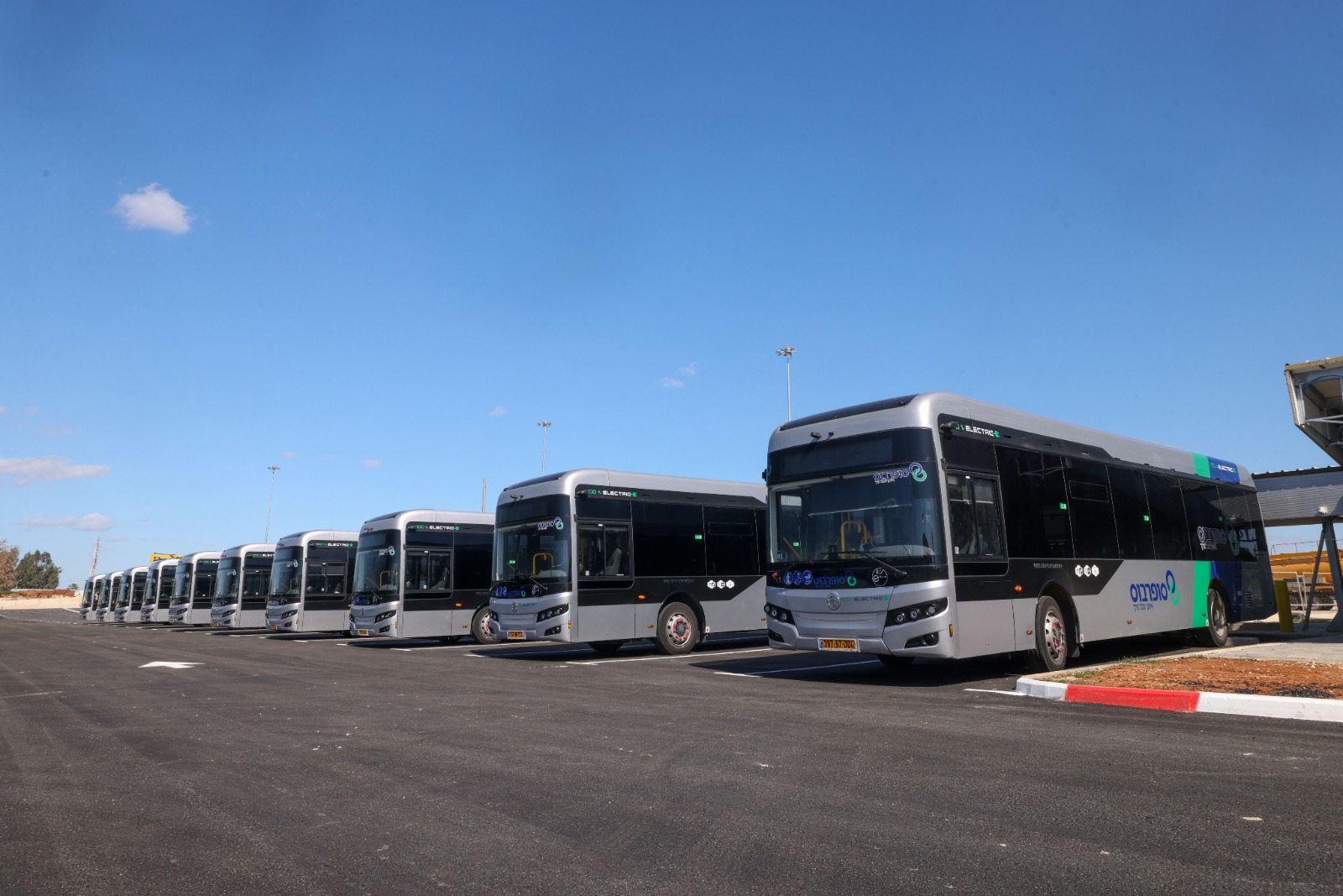 קווי אוטובוס חדשים בגוש דן. צילום: רונן טופלברג