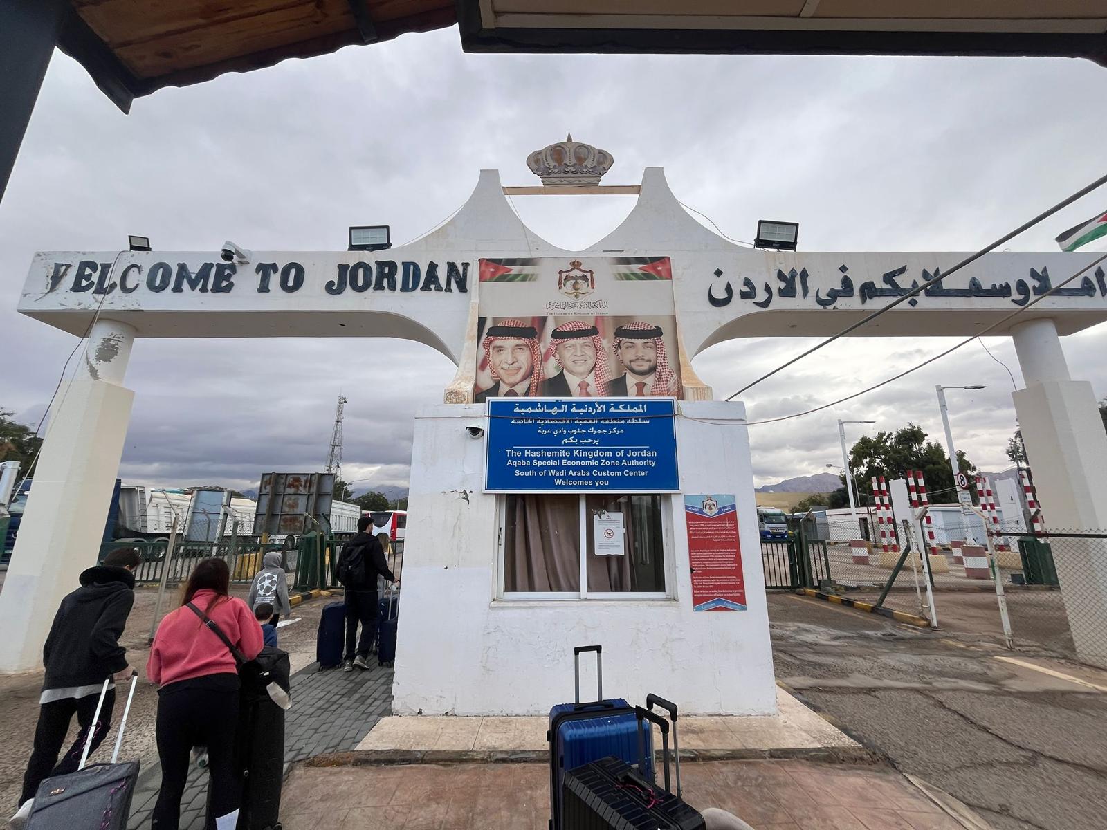 מעבר הגבול לירדן. צילום: PassportNews