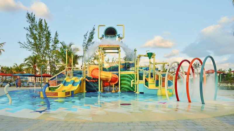 פארק מים חדש נפתח באי הפרטי של Norwegian Cruise Line בבהאמה. צילום: NCL